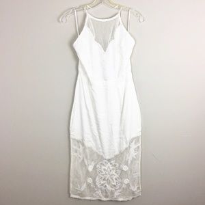 Lovers + Friends | Lacy White Midi Dress - H4